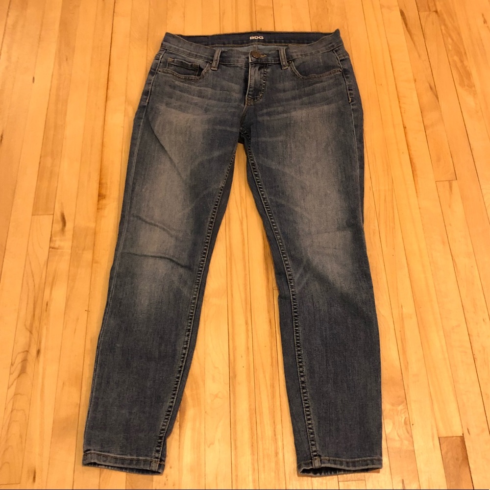 BDG Ankle Crop Jeans